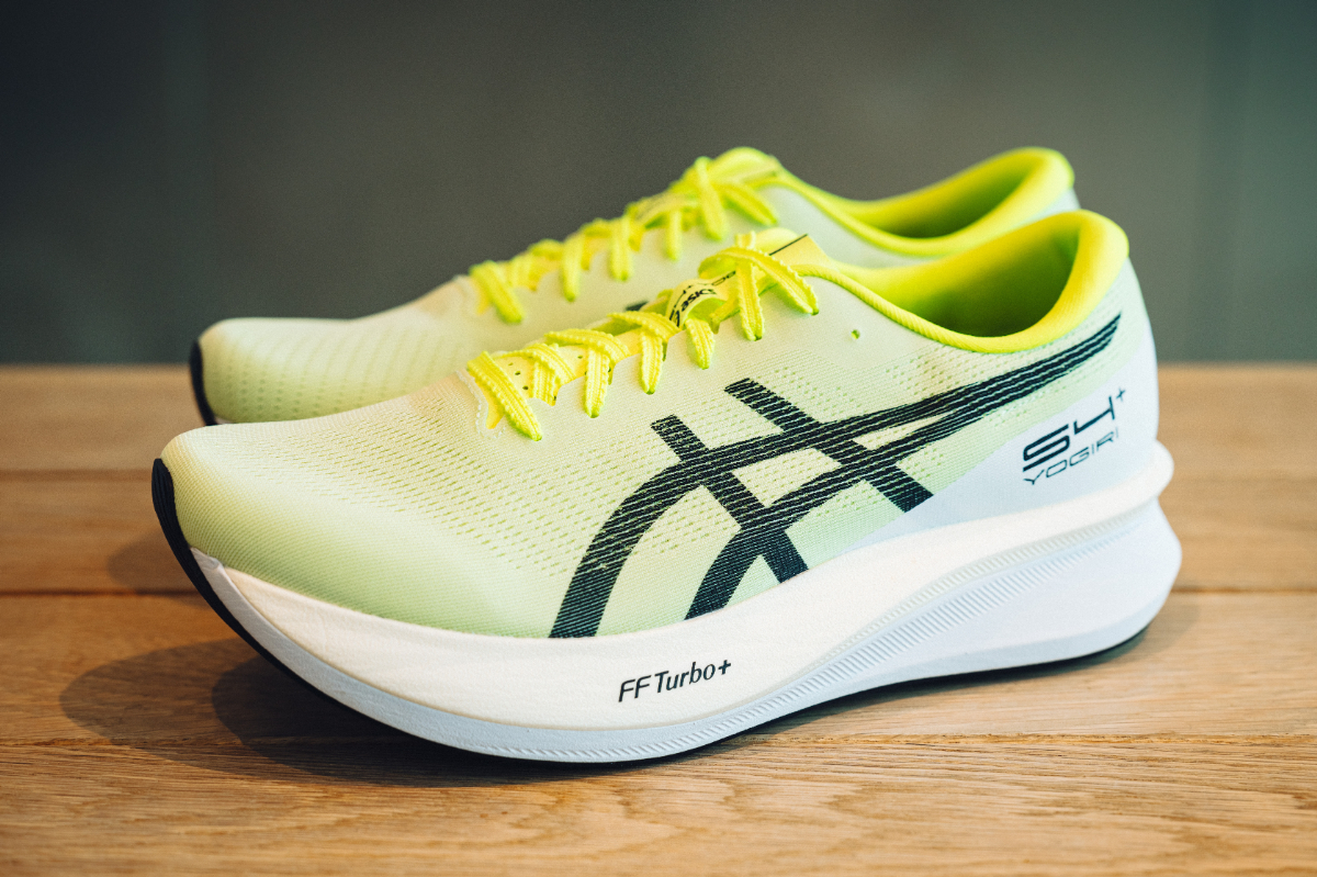 マラソン・サブ4本命シューズがアップデート！ アシックス最新作『S4＋