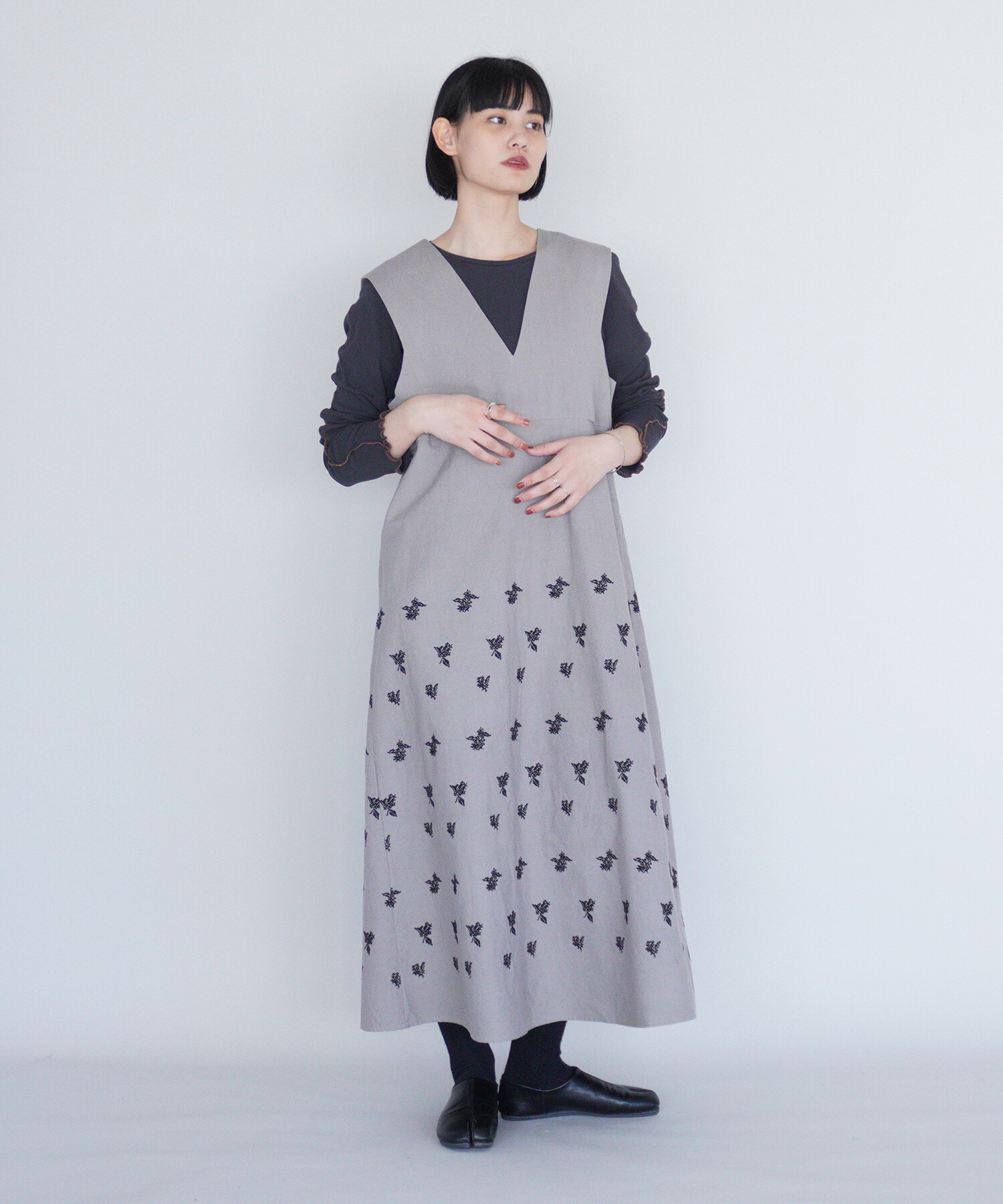 AMBIDEX Store 〇金木犀 embroidery ジャンパースカート(F グレー