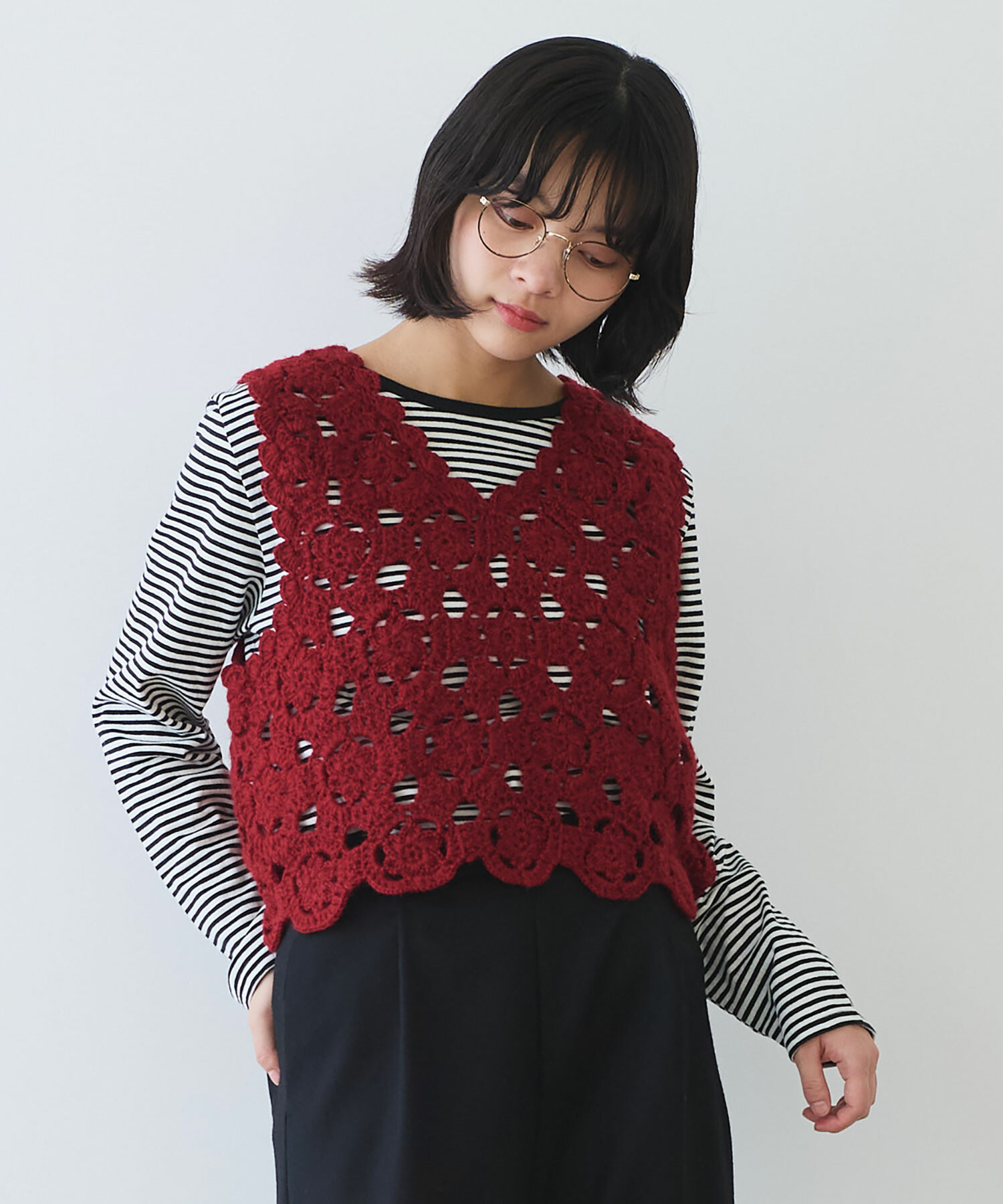 AMBIDEX Store ○ ネパールハンドニット かぎ針レース ベスト(F アカ