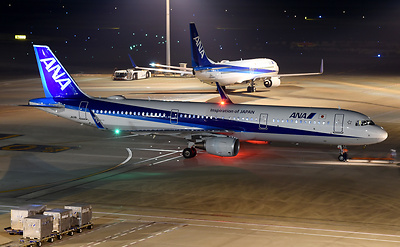 Airbus A321-211 ANA - All Nippon Airways JA111A - AirTeamImages.com