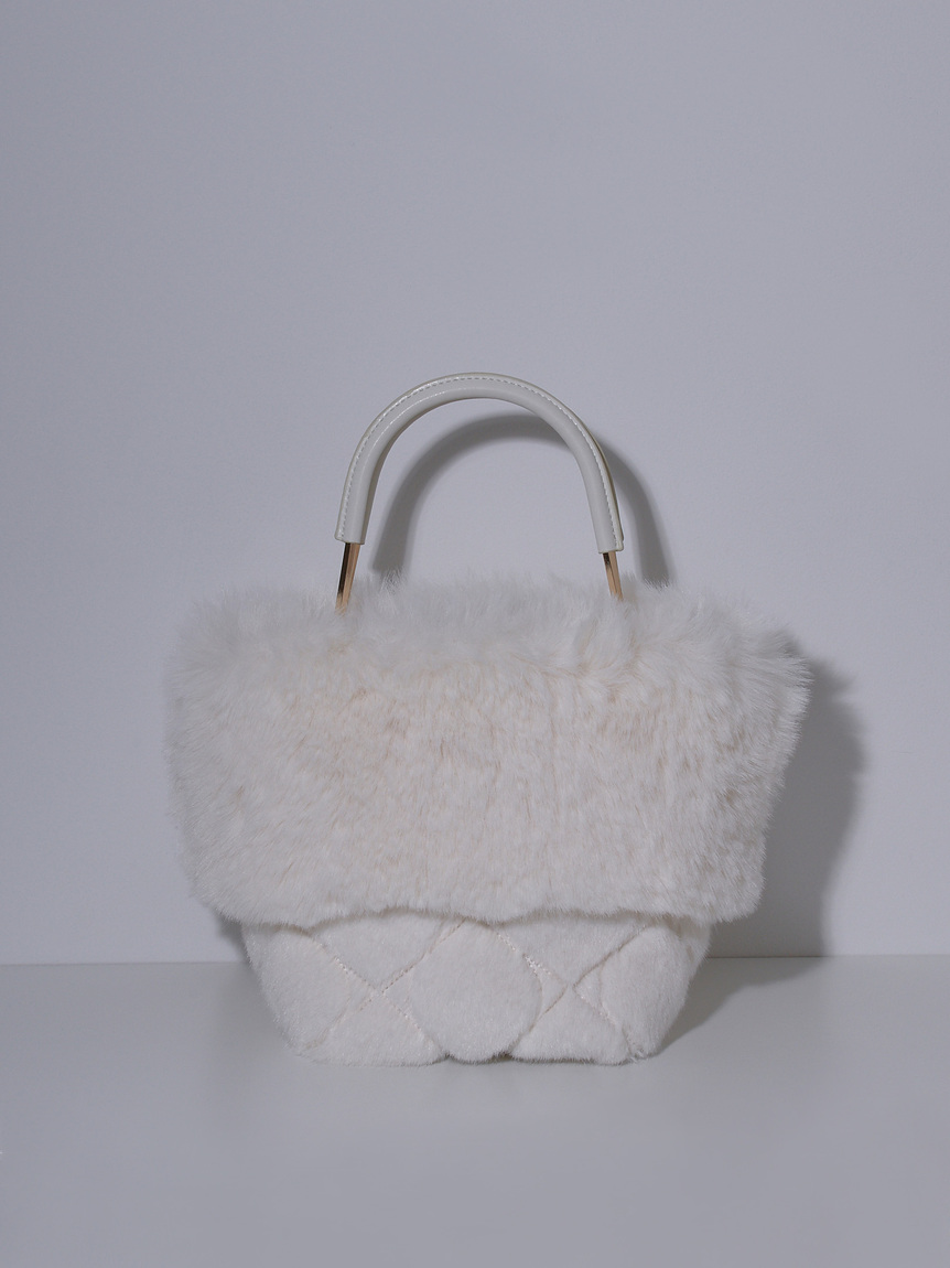 HANAE MORI×CELFORDコラボ】エコファーキルトバッグ(ハンドバッグ