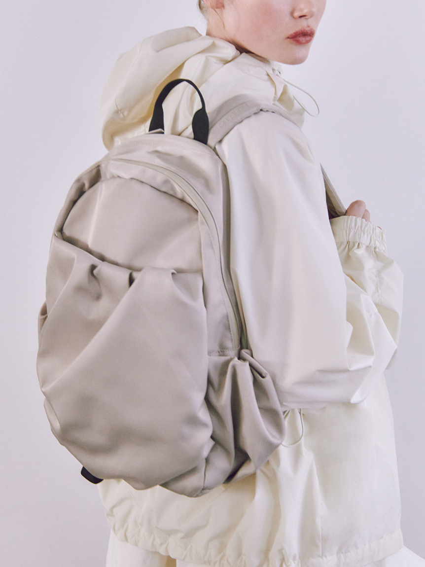 ツイルギャザーボディーバックパック(バックパック)｜バッグ｜emmi