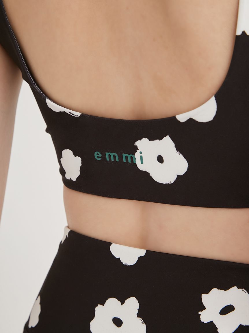 カモミール柄ブラトップ(WELLNESS&TRAINING WEAR)｜emmi（エミ）の通販