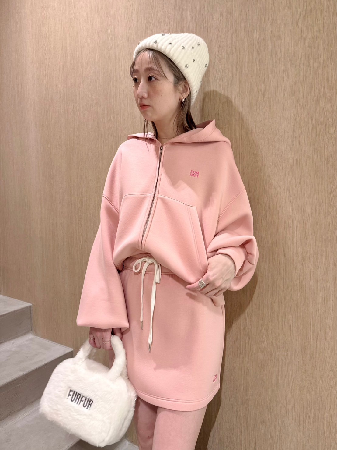 ロゴ刺繍フーディーセットアップ(セットアップ)｜ワンピース｜FURFUR