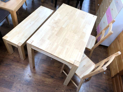 IKEA 4人掛けダイニングテーブル チェア・ベンチ付き IKEA 4人掛け