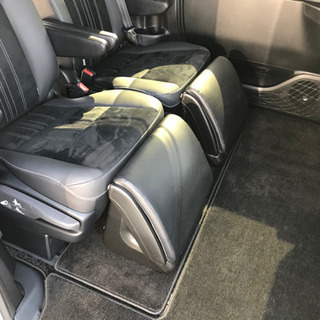 80系ヴォクシー、ノア、エスクァィヤオットマン2個セット