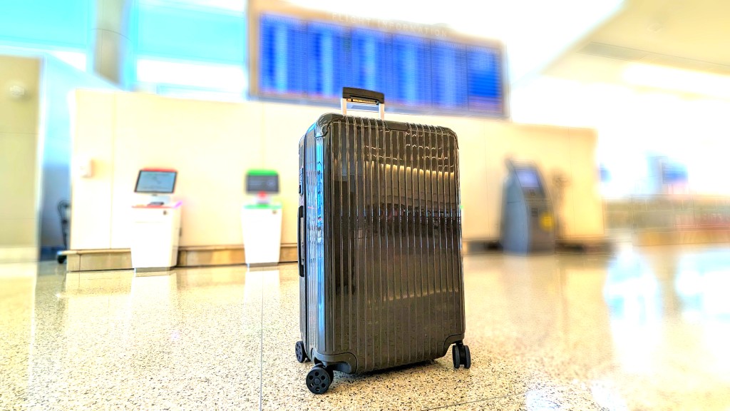 Rimowa Essential Check-In L Review | Tested & Rated