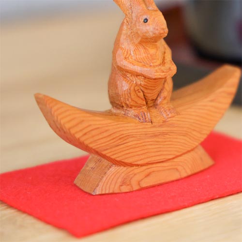 一位一刀彫 鈴木彫刻 月にうさぎ 伝統工芸品 木製 オブジェ | MUKU工房