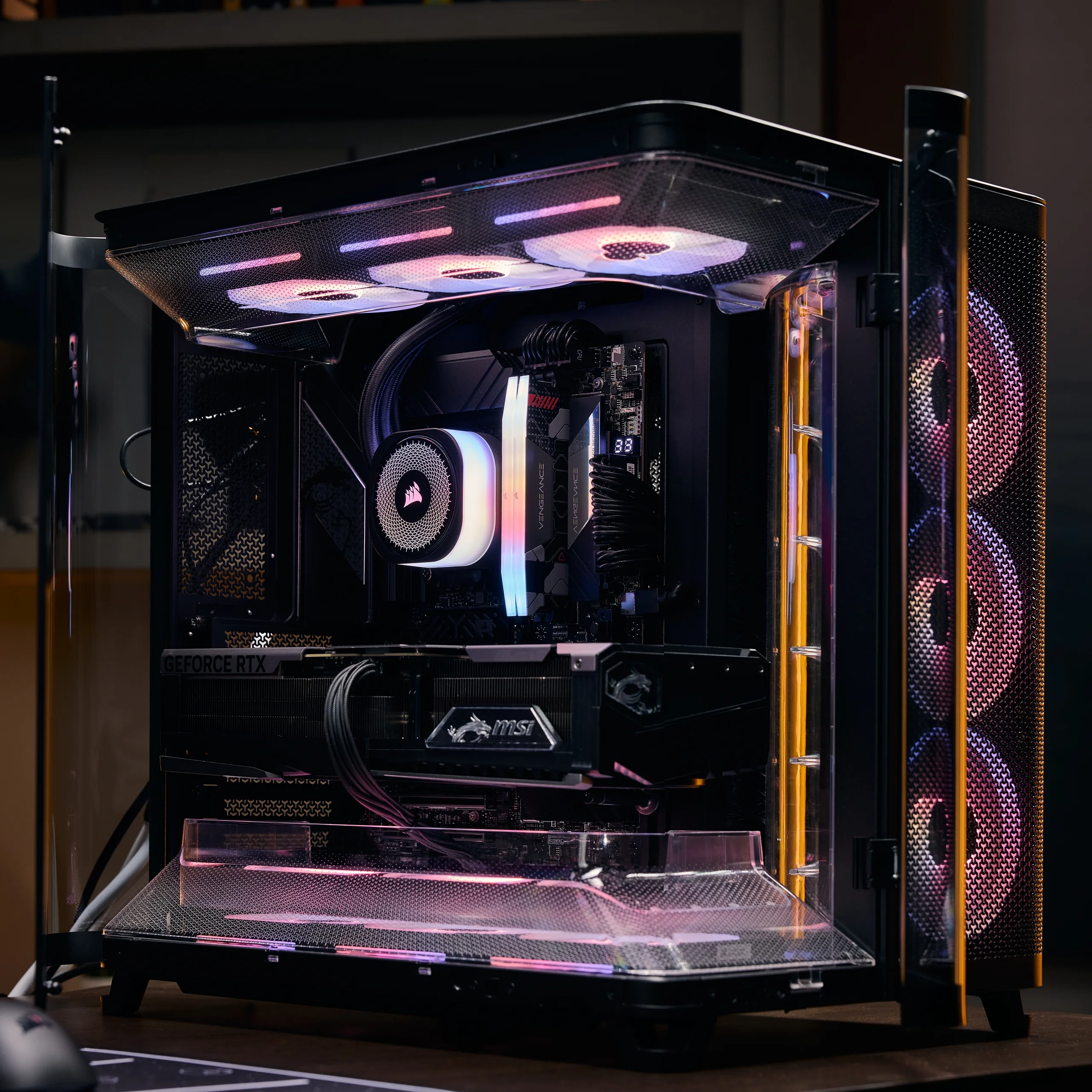 Black AIR 5400 | Triple-Chamber Case | PC Builds | CORSAIR
