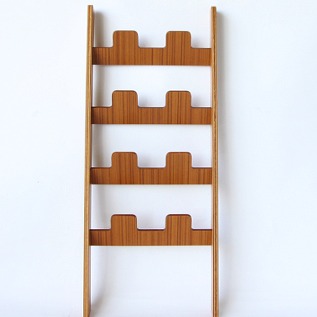 スリッパラック チーク／SAITO WOOD （サイトーウッド）｜愛着を持って