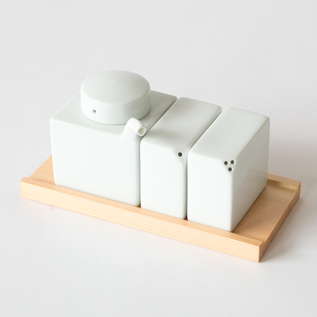 3点コンディメントセット（木台付）／白山陶器 （はくさんとうき