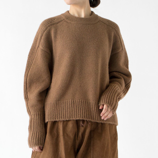 ベビーキャメル エポーレットセーター ／FACTORY（ファクトリー