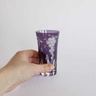 江戸切子 葡萄文様 一口ビール ペア／硝子工房 彩鳳｜愛着を持って