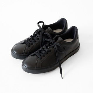 レザースニーカー ESPLAR FULL-BLACK／VEJA（ベジャ）｜愛着を持って