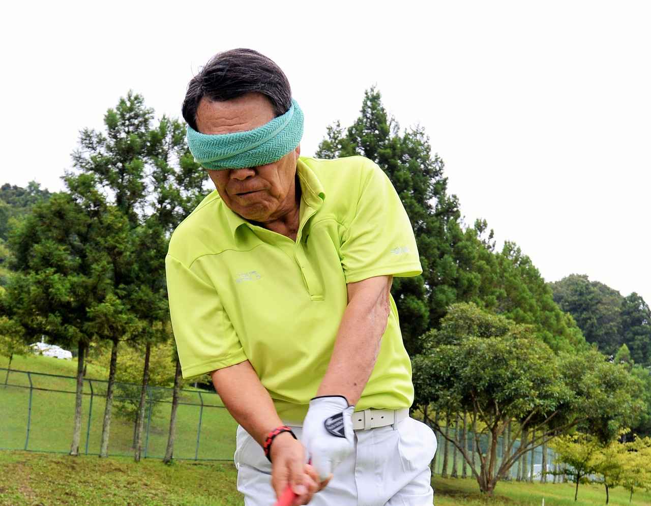 昔は上からだけど今のアイアンは横から打つんだ」【安田春雄のアイアン