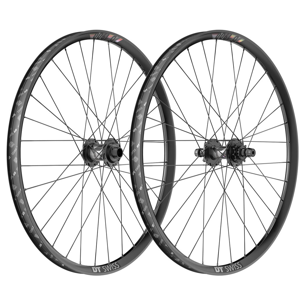 PHO_AAKCY_D1900_WEB_SHO_001.