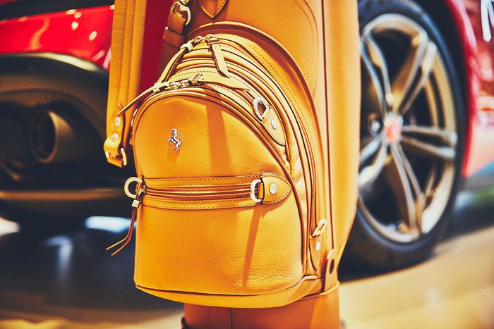 フェラーリ812スーパーファストでゴルフに行くなら - ゴルフ総合サイト