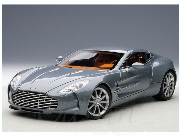 1/18 アストンマーチン ONE-77 (ブルー) | HLJ.co.jp