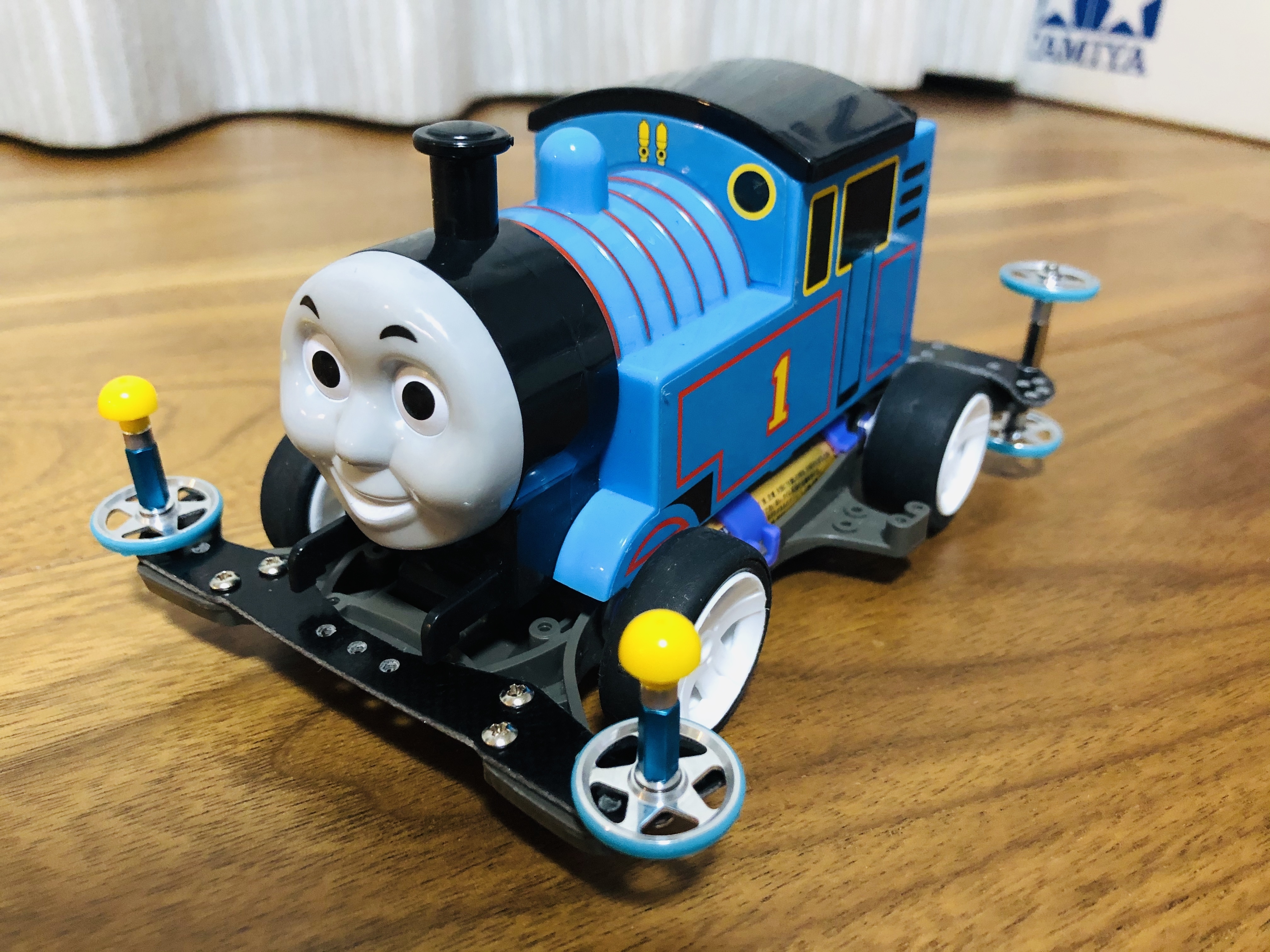 76C9040A-AE30-4208-9772-