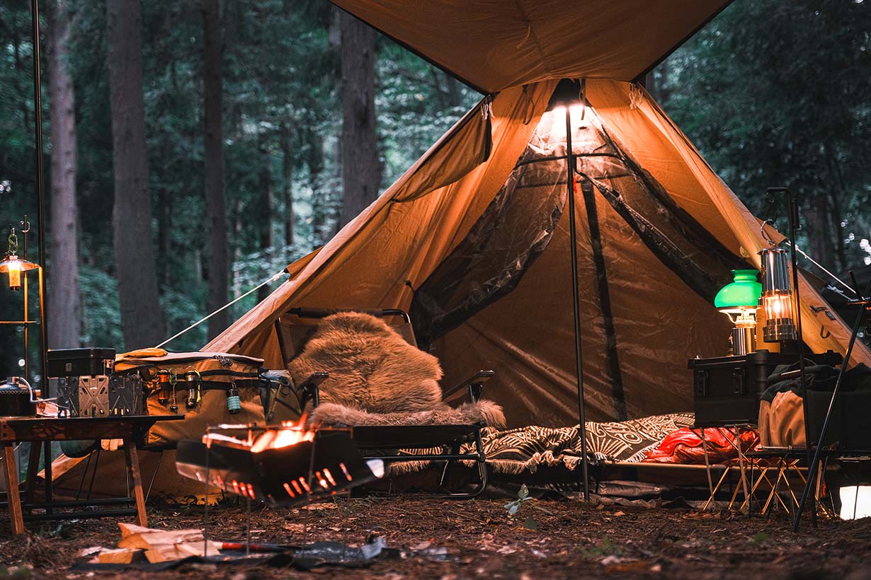 プレゼント】ソロキャンプにおすすめのティピーテントが当たる！ 優秀
