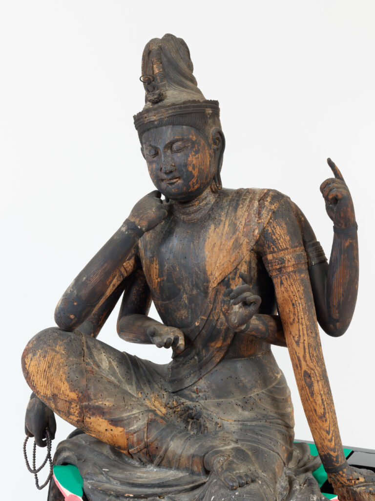 仏像の世界に浸る。「初公開の仏教美術 ―如意輪観音菩薩像・二童子像を