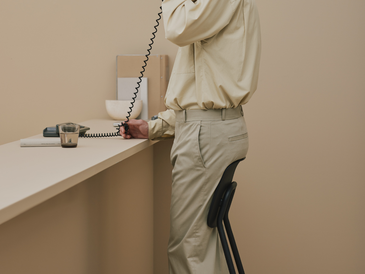 STAN CHAIR | 【公式】&MEDICALオンラインストア