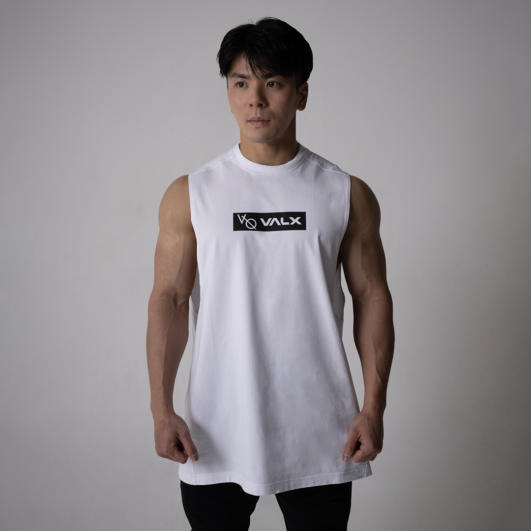 公式限定】Vanquish Fitnessコラボ スリーブレスTシャツ（WH