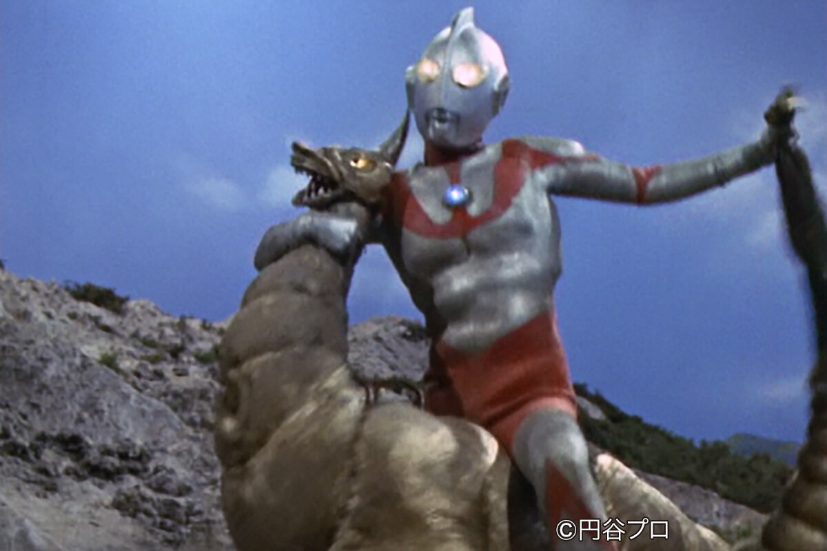 1月29日 黄金を食べ尽くす怪獣ゴルドンに科学特捜隊が大ピンチ