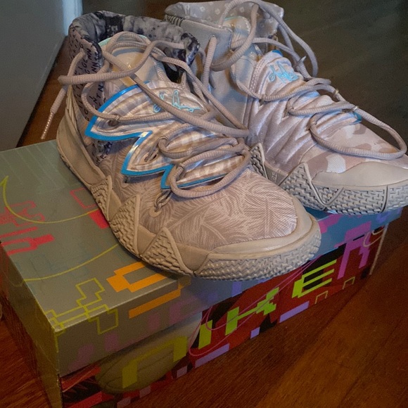 Nike | Shoes | Mens Nike Kybrid S2 Fossil Stone | Poshmark