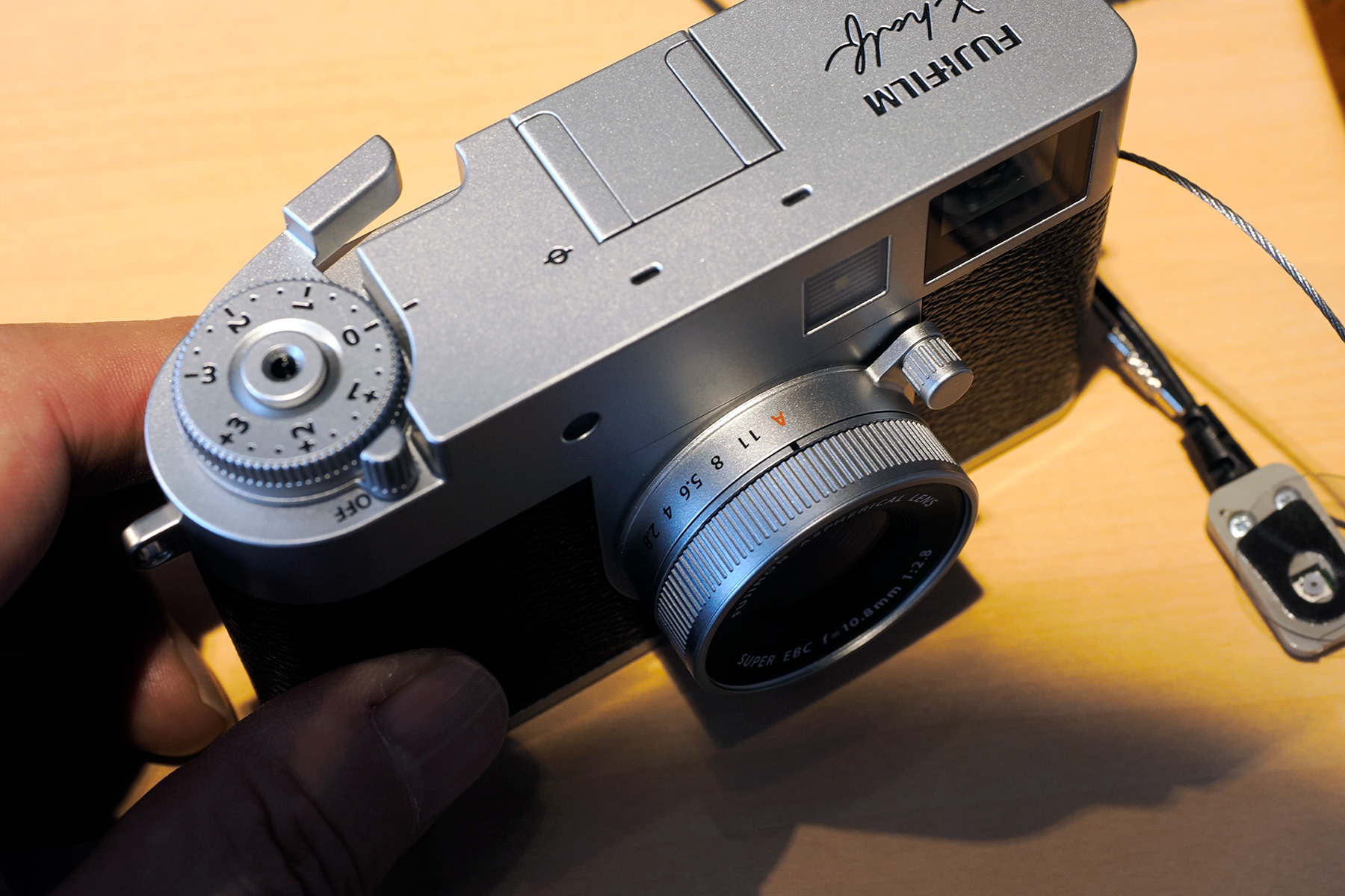 エモすぎ注意！富士フイルム「X half」で令和に蘇る〝ハーフサイズ