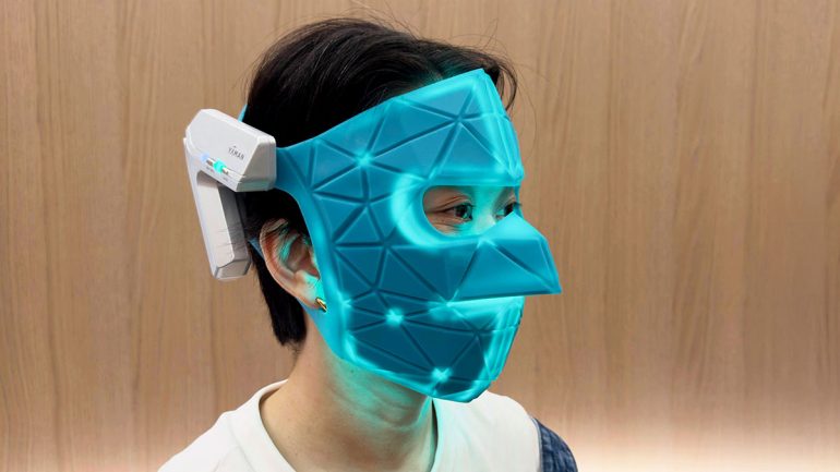 光美容とリフトケアの二刀流！ヤーマンの最新美顔器「ブルーグリーン