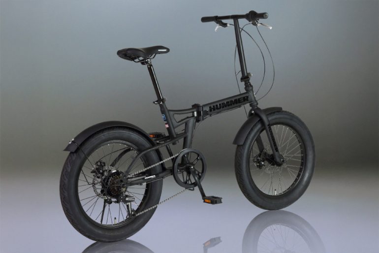 シマノ製6段変速を搭載！漆黒のボディーがクールなHUMMERの折りたたみ