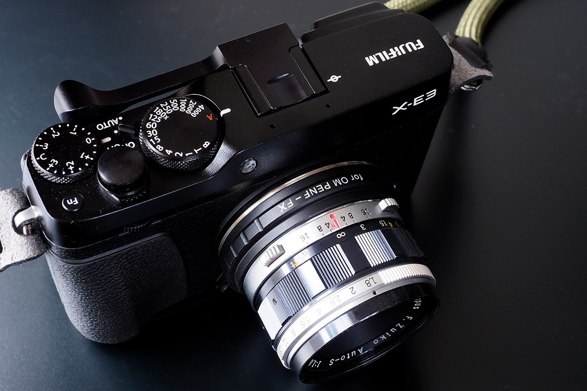 オリンパス「PEN F」のオールドレンズを富士フイルムのミラーレス一眼