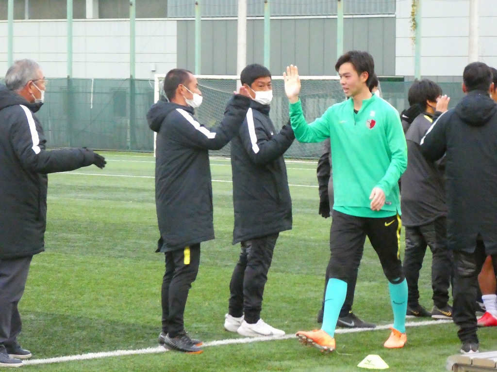 鹿島ユースの指導スタッフとして活躍するサッカー元日本代表・柳沢敦