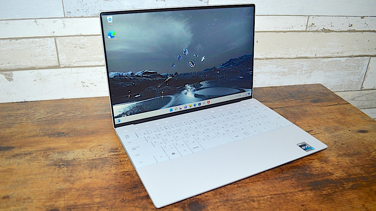 タッチパッドとFnキーがない!?デルのスタイリッシュノートPC「XPS 13