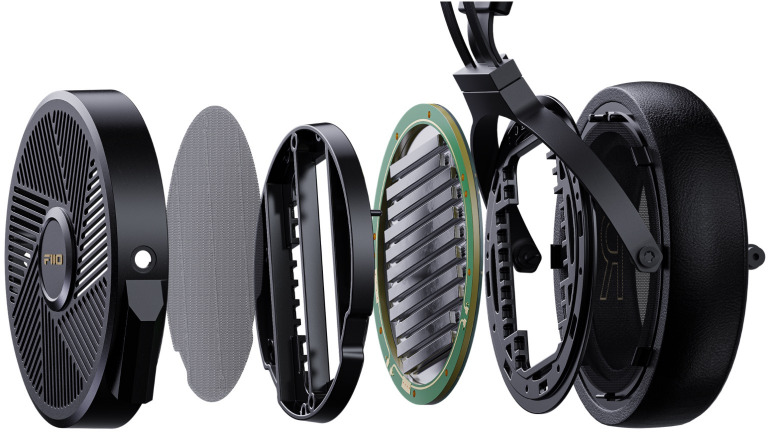 エミライがFIIOブランド初の90mm径大型平面磁界ドライバーを搭載した