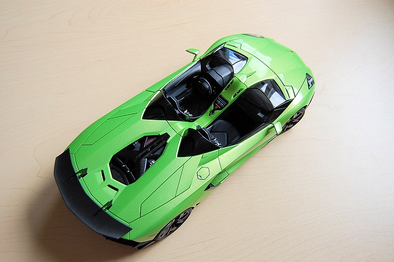 REVIEW: AUTOart Lamborghini Aventador J • DiecastSociety.com