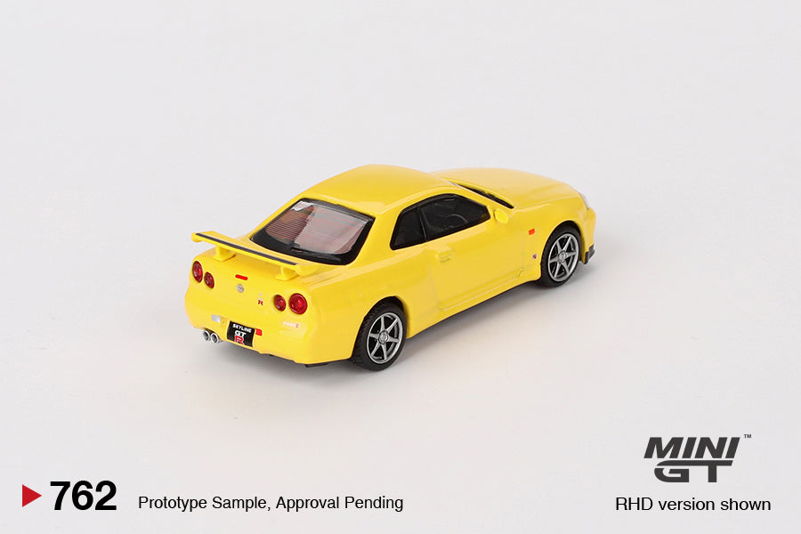 MINI GT #762 1/64 Nissan Skyline GT-R (R34) V-Spec Lightning