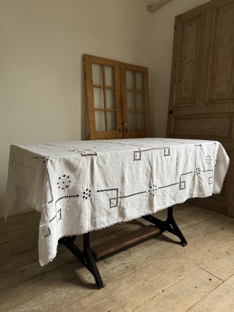 アンティークリネンマルチクロス | フランスアンティークショップ