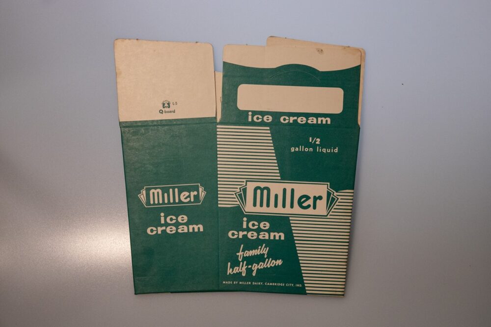 旧いパッケージやラベルなどの