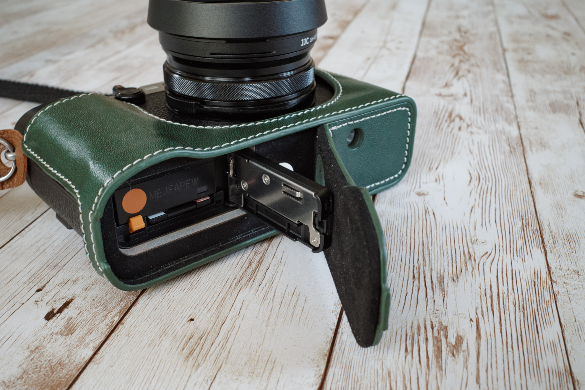 富士フィルム X100Fのアクセサリーを購入した件 | デジタル試しうち