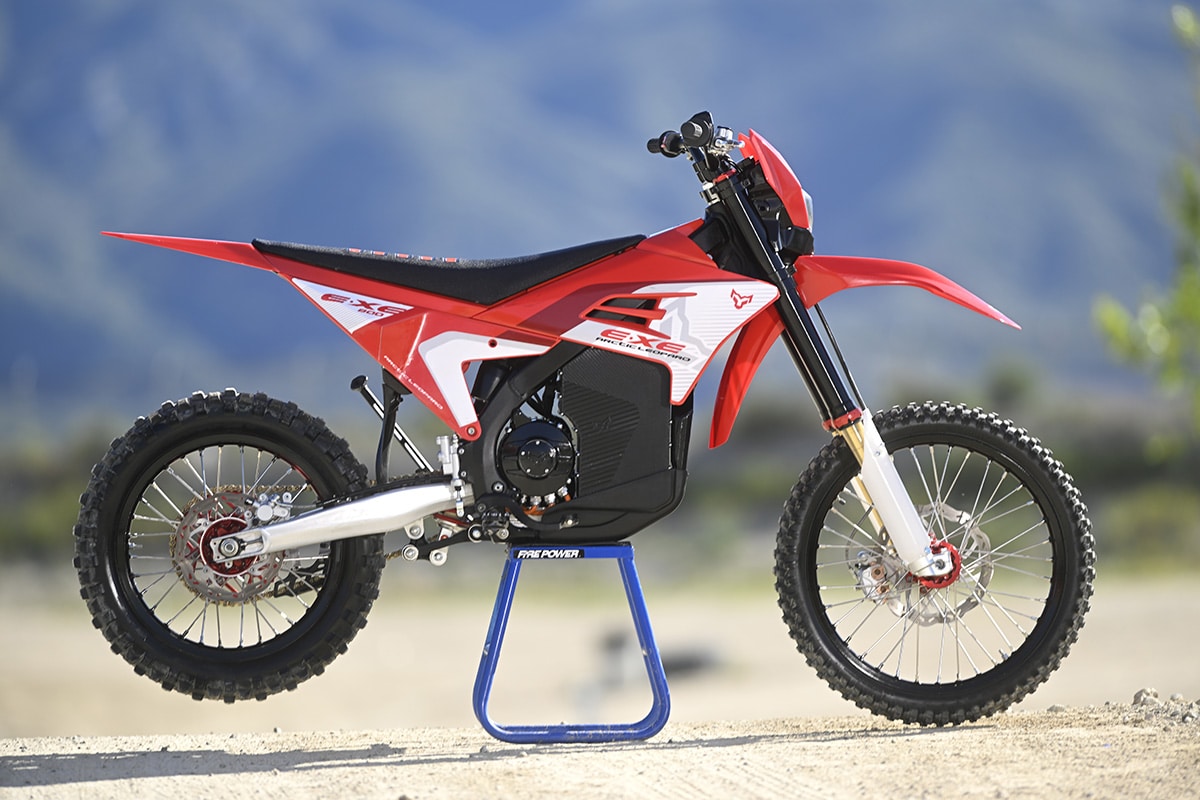 ARCTIC LEOPARD ELECTRIC E-XE880: FULL TEST - Dirt Bike Magazine