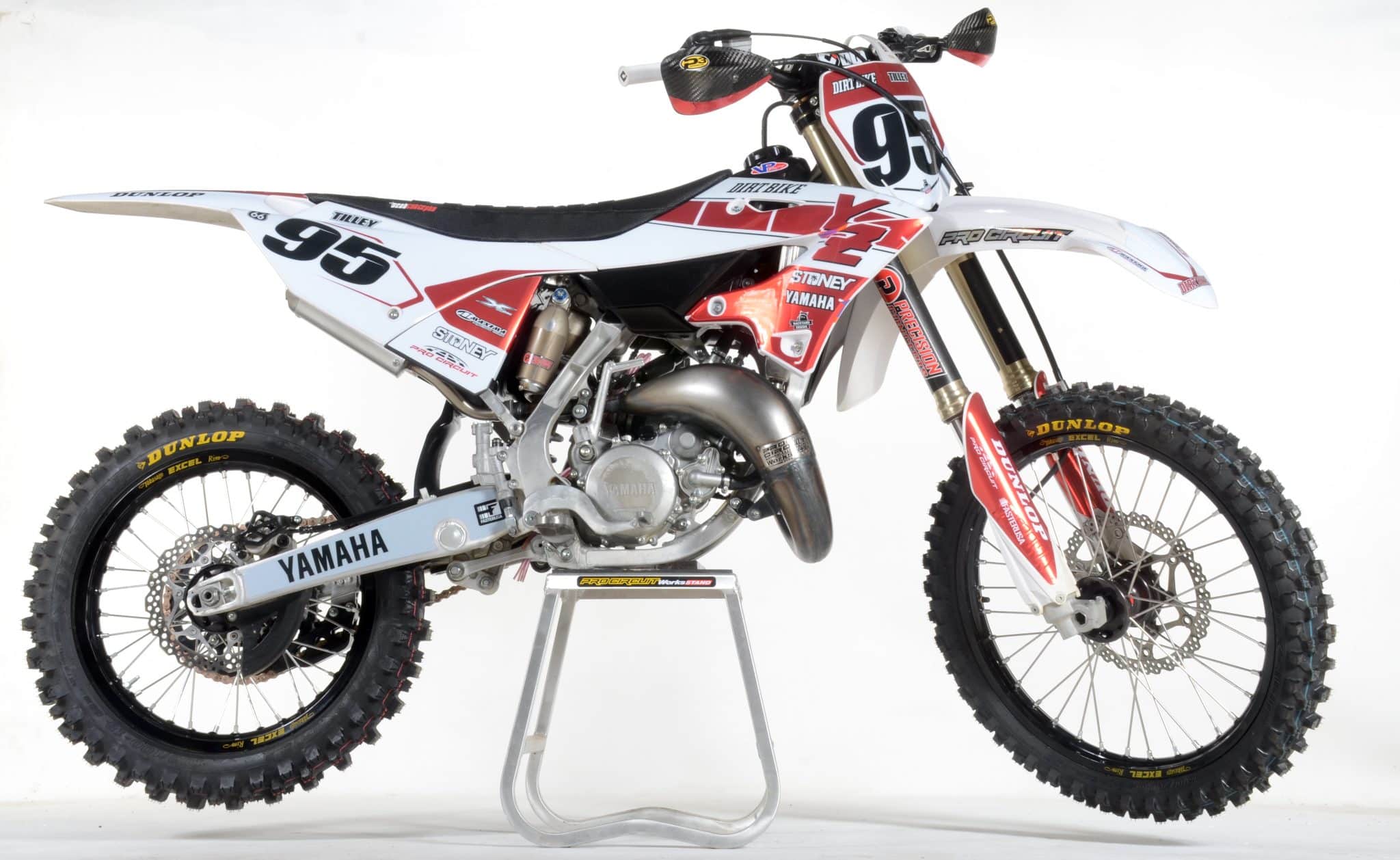 ヤマハ YZ125 プロジェクト ベア ハンター: 2 ストローク チューズデー