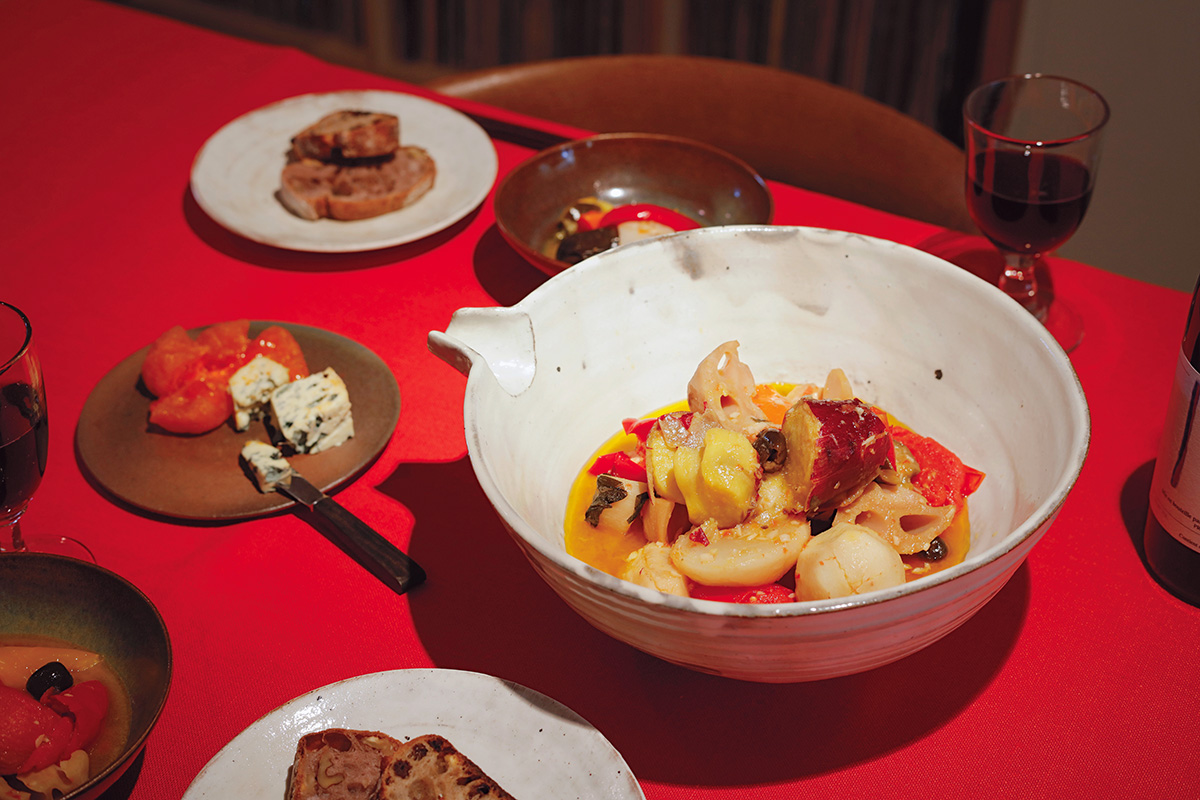 花岡隆さんの奥深い“白”の世界を追求する「粉引のうつわ」 ただいま