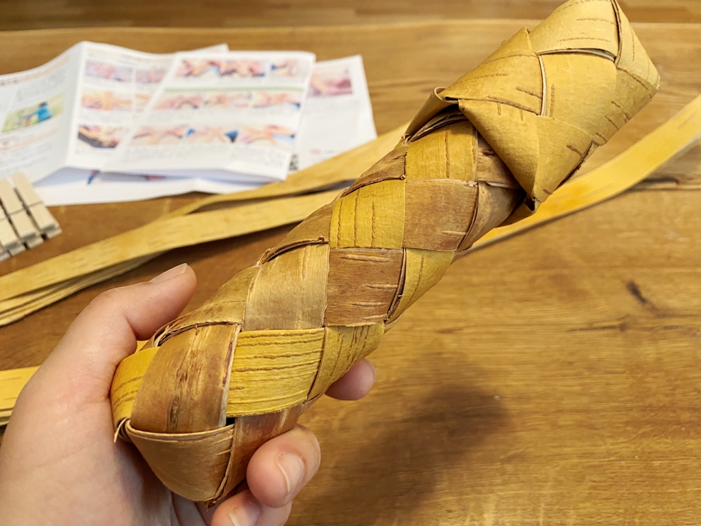 北欧の伝統工芸、白樺の蓋付きケース（編み棒/ペンケース）を自分で