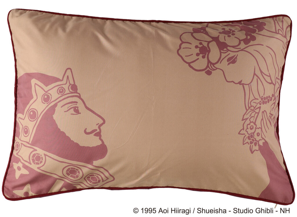 新商品】ジブリ映画「耳をすませば」の「地球屋」イメージのパジャマ