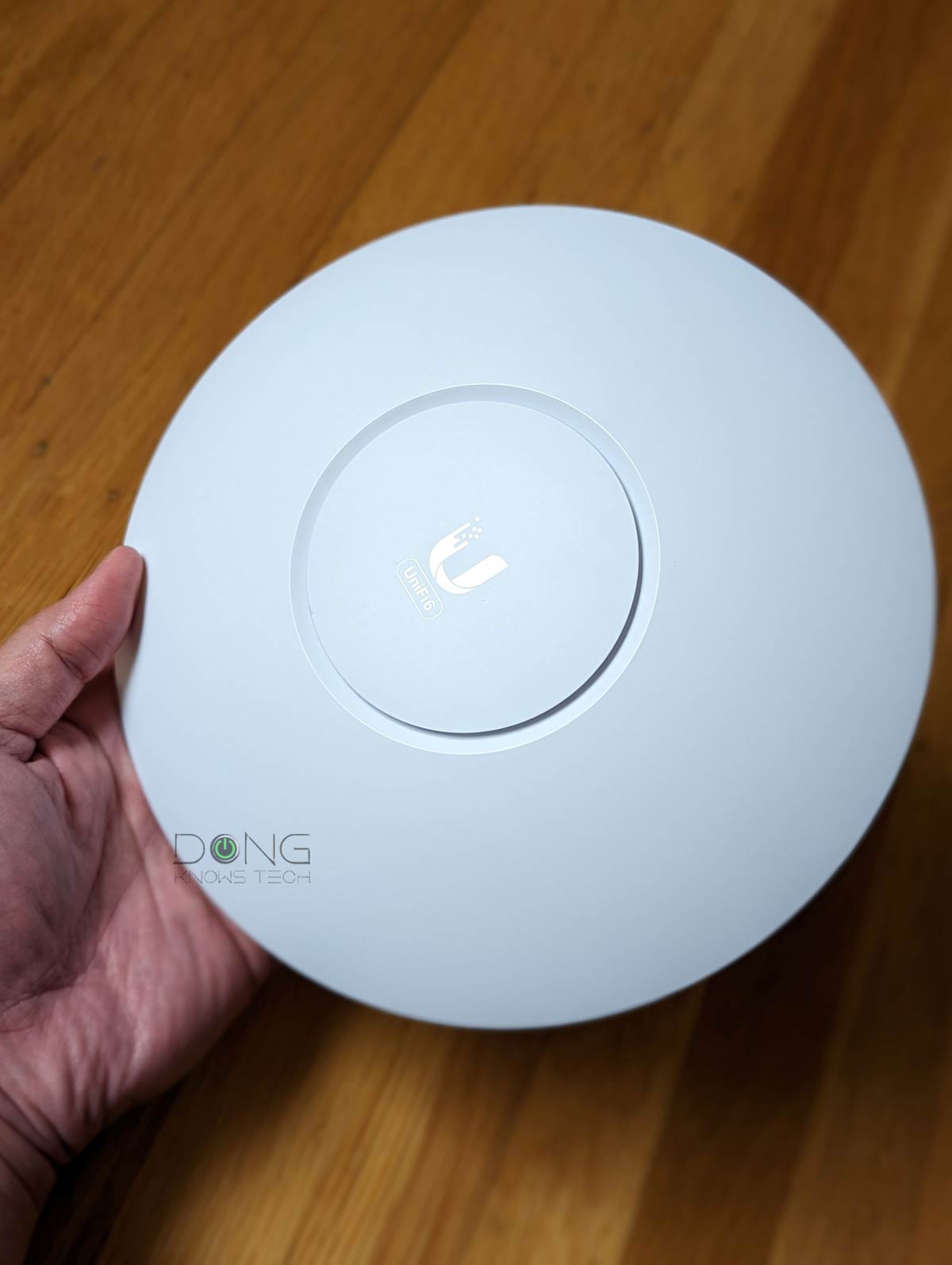 Ubiquiti U6 Enterprise: A Fine Wi-Fi 6E AP | Dong Knows Tech