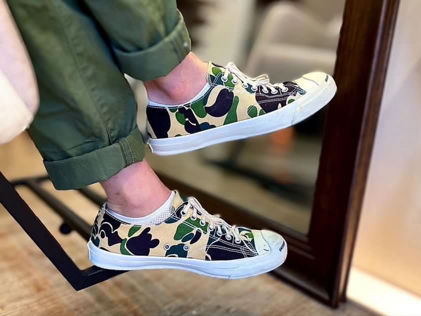 街に馴染むあの頃の定番スニーカー】印象的な迷彩柄・コンバース