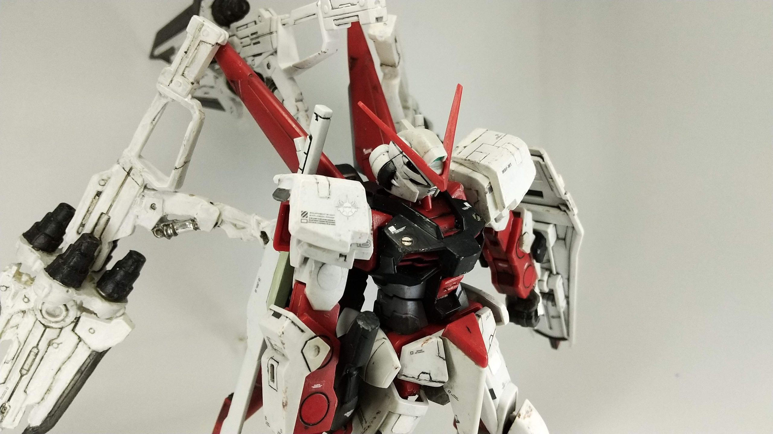 HG版M1アストレイにカレトヴルッフを装備させて、レッドドラゴン化