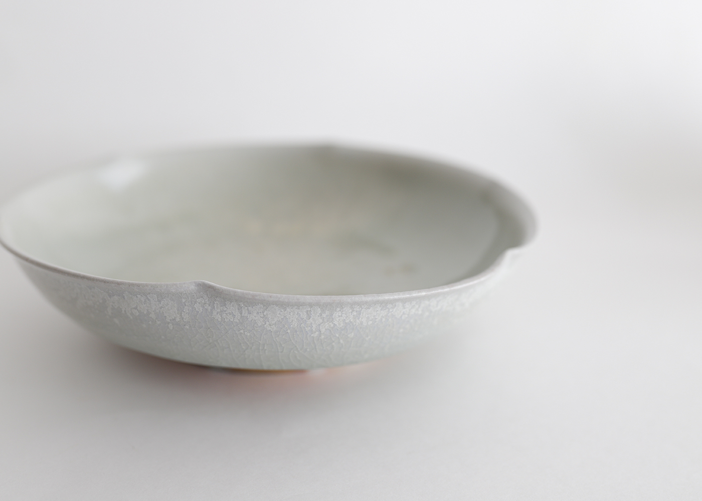 白磁輪花鉢 | doinel / ドワネル